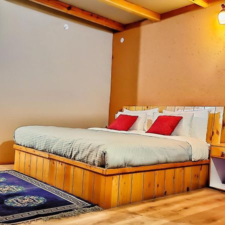 Отель Mystic Pangong Spangmik Экстерьер фото