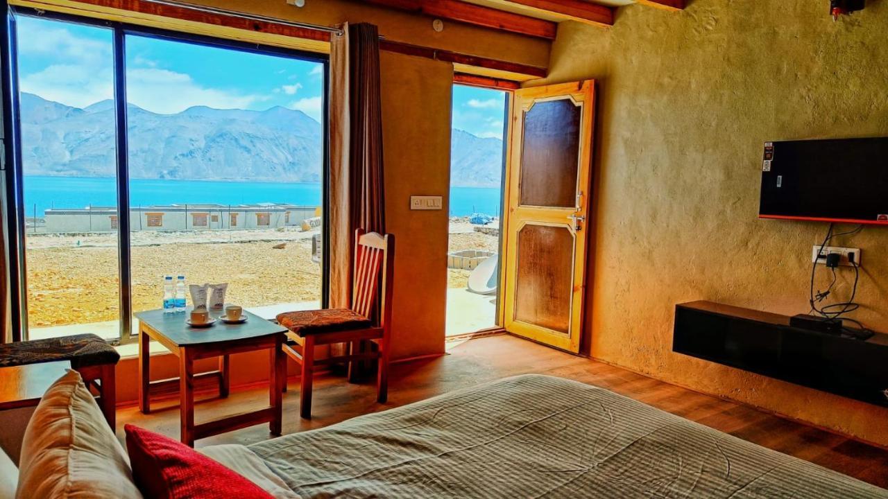 Отель Mystic Pangong Spangmik Экстерьер фото