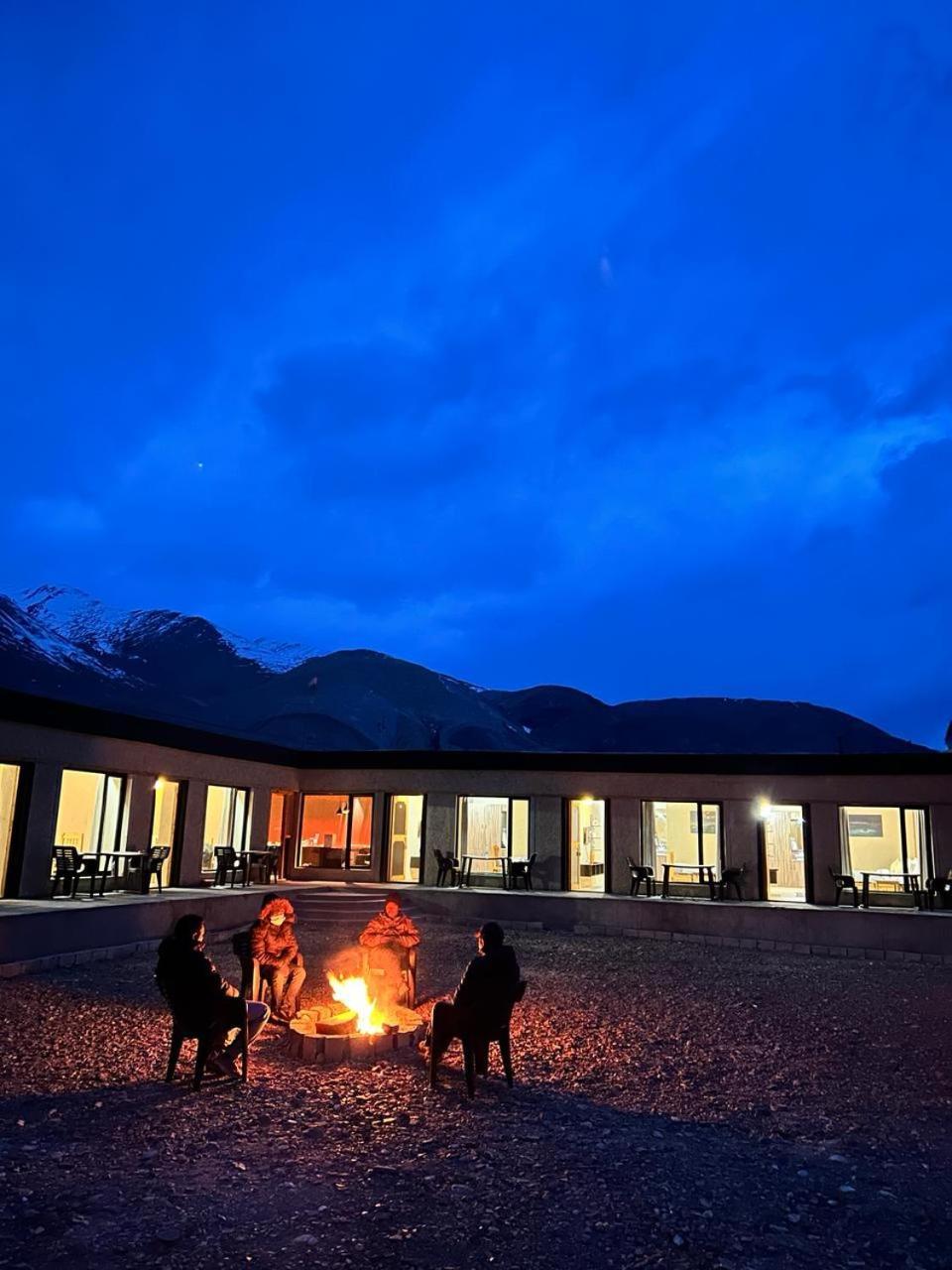 Отель Mystic Pangong Spangmik Экстерьер фото