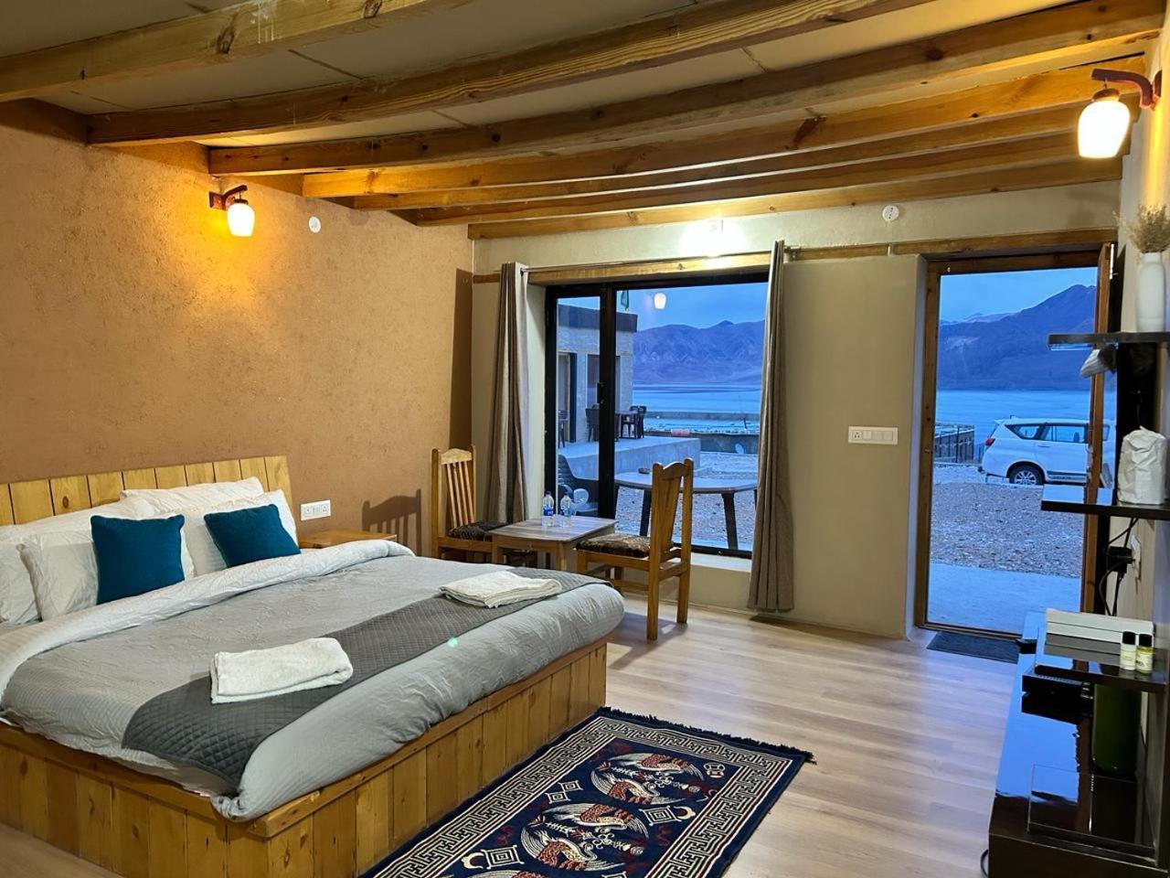 Отель Mystic Pangong Spangmik Экстерьер фото